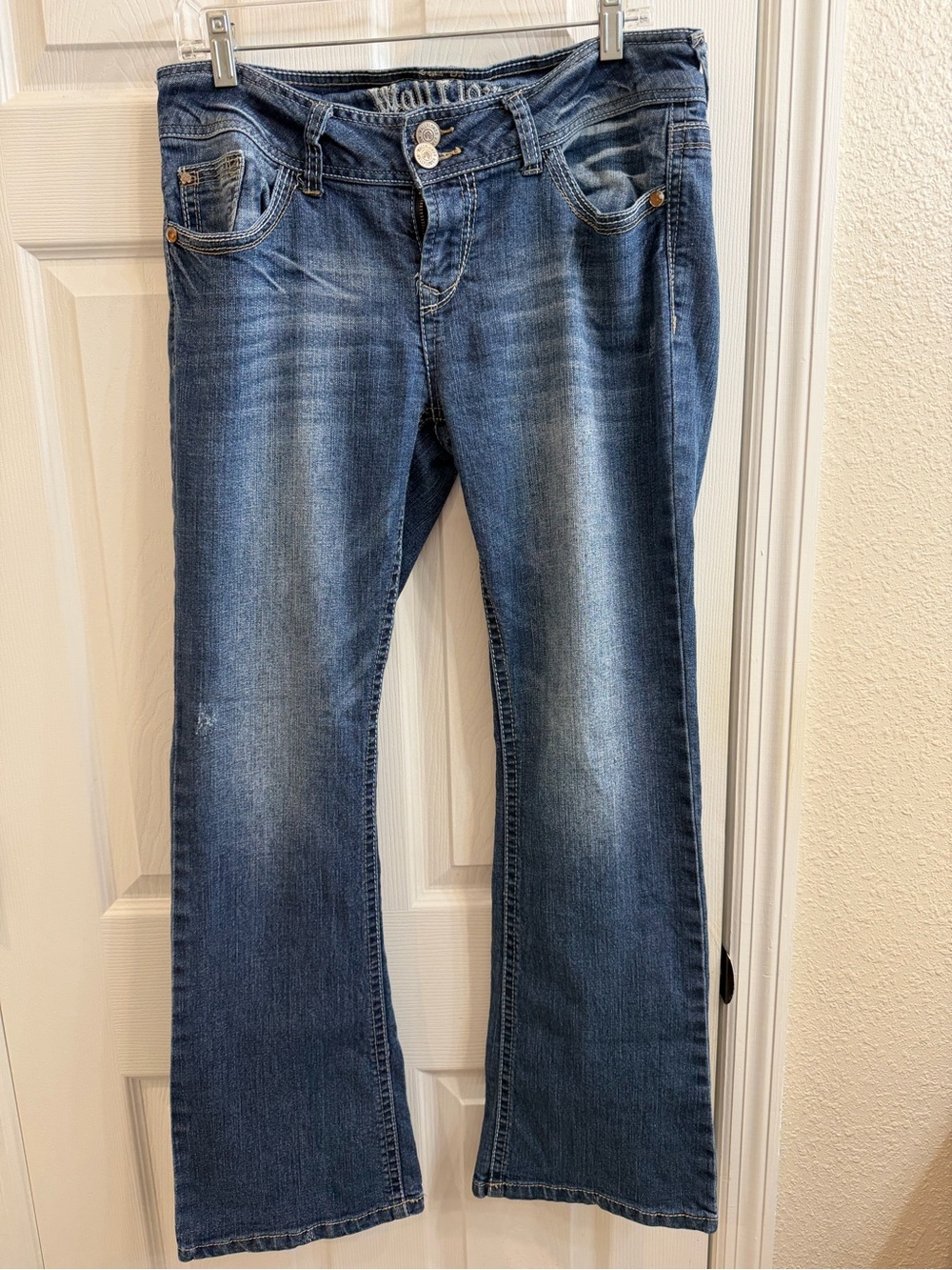Wallflower Juniors 13 Dark Blue Flare Jeans